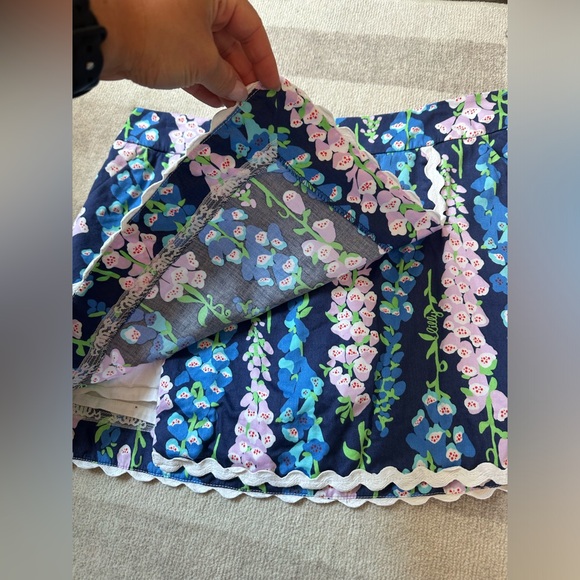 Lilly Pulitzer Jarvey Foxglove Floral Skort (Size 10) - Picture 3 of 10